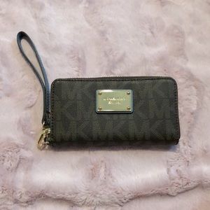 Brown Michael Kors wallet
